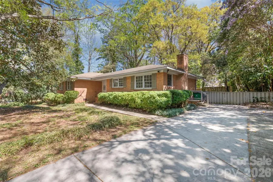 1612 Redcoat Drive, Charlotte, NC 28211 - #2