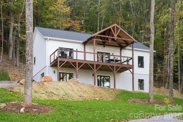 1487 Golf Course Road, Old Fort, NC 28762