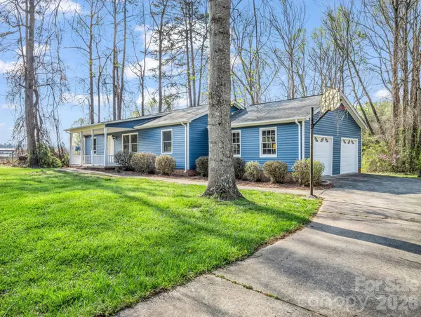 347 Crestview Street, Rutherfordton, NC 28139