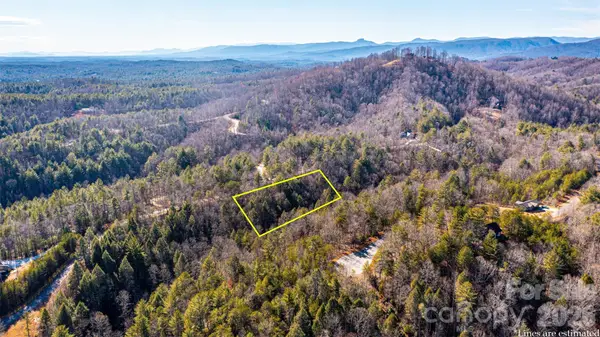 4420 Walnut Ridge Drive, Lenoir, NC 28645