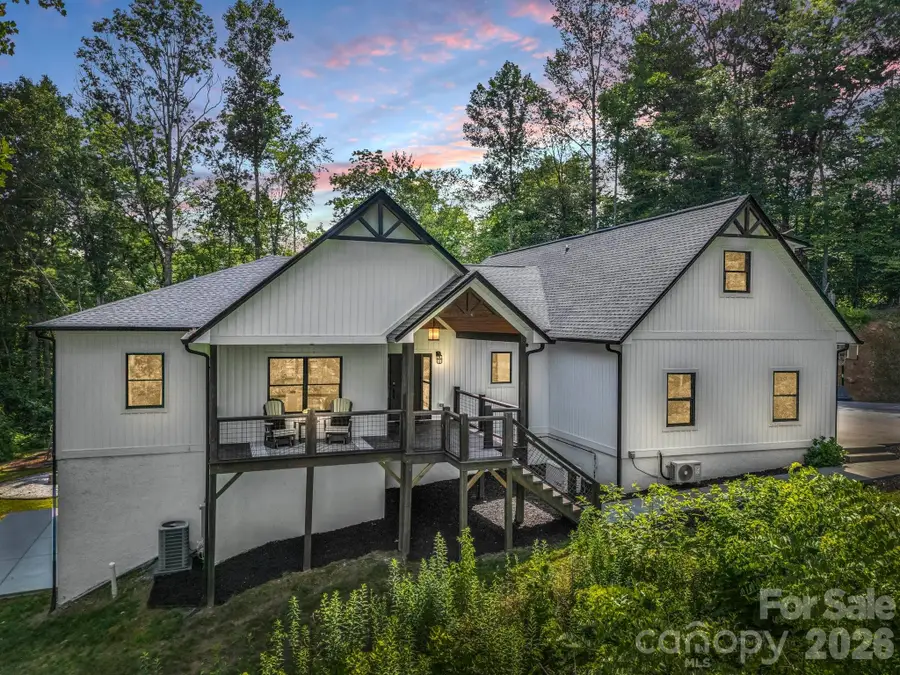 5717 Turnpike Road, Horse Shoe, NC 28742 - #2