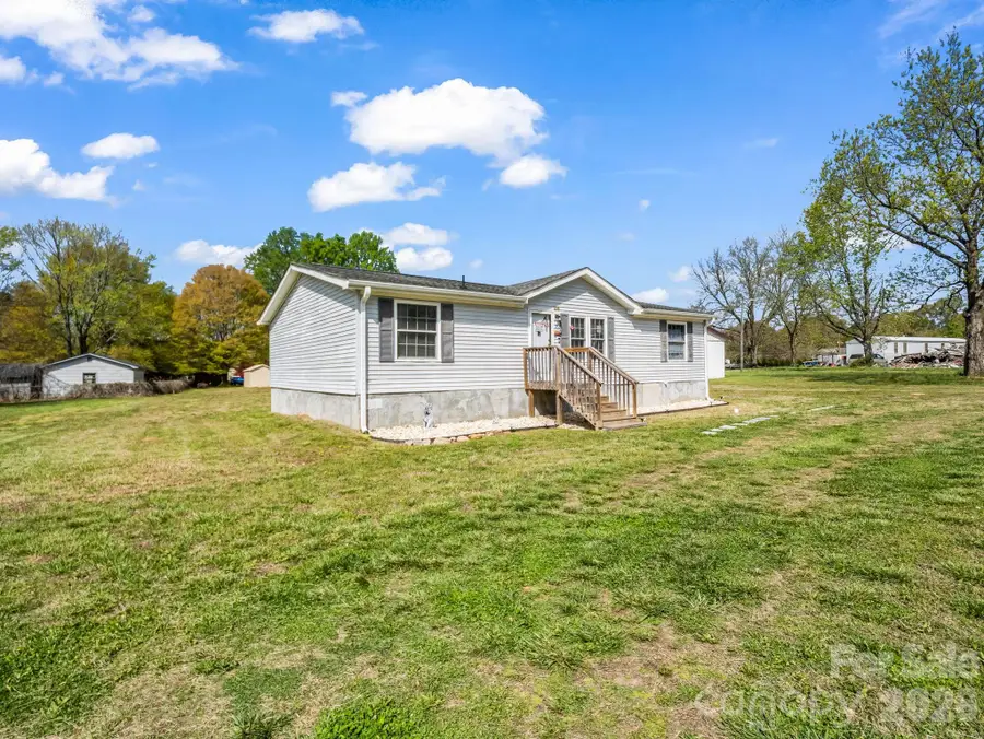 208 Oak Drive, Shelby, NC 28150 - #2