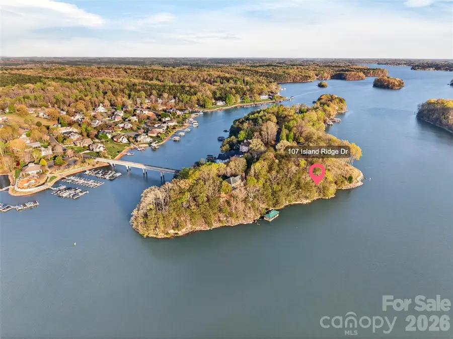 107 Island Ridge Drive, Statesville, NC 28677 - #2