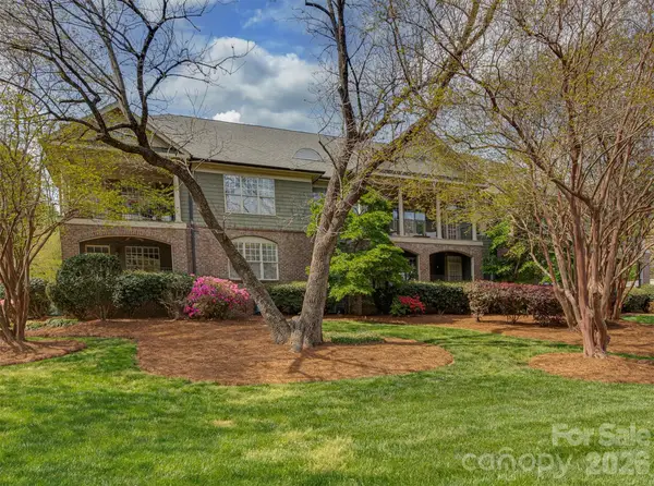1127 Park West Drive, Charlotte, NC 28209