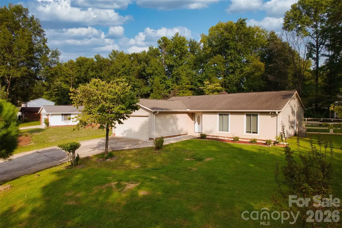 524 Regency Drive, Charlotte, NC 28211 - #1