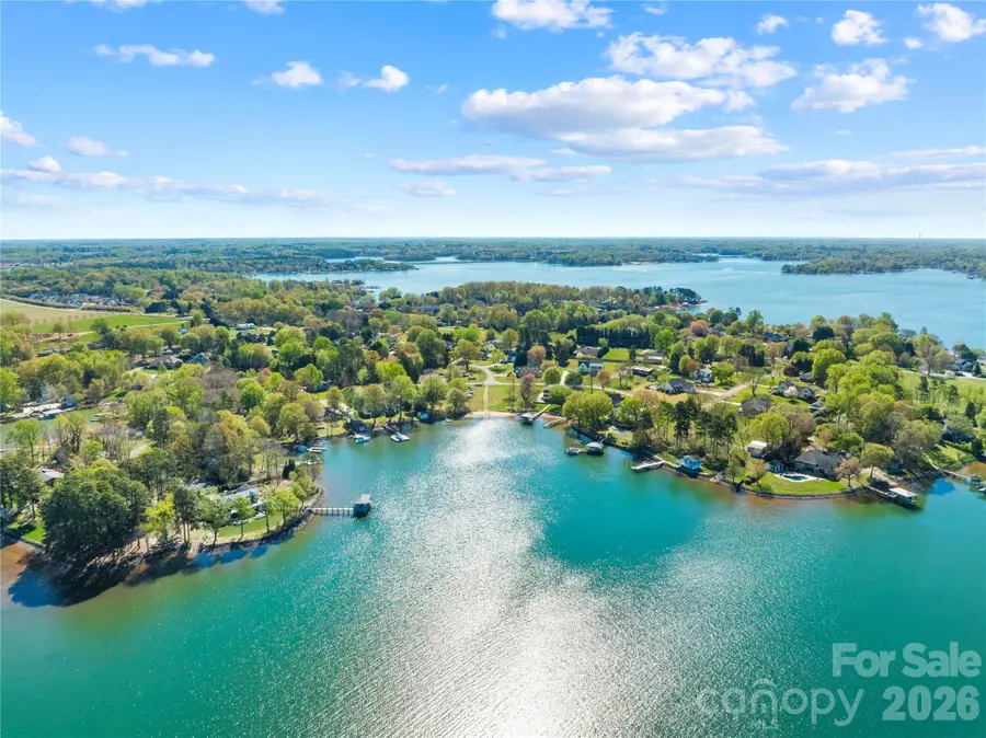 126 Aqua Drive #4, Mooresville, NC 28117 - #2