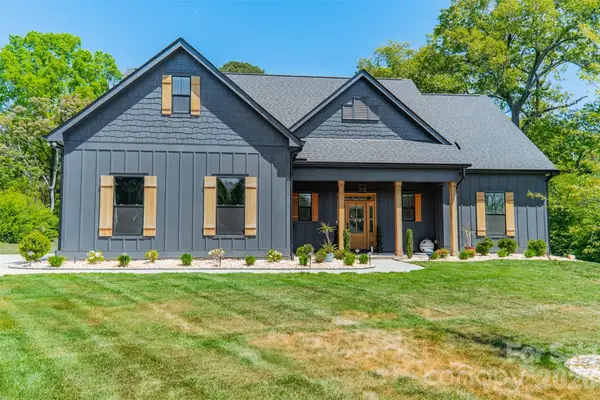 5201 Meadowland Parkway, Monroe, NC 28112