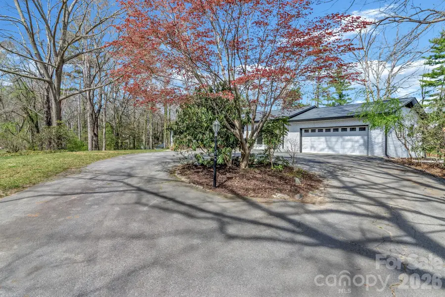 3236 Debbie Drive, Hendersonville, NC 28791 - #3