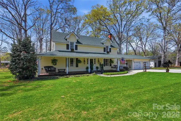 447 Henderson Road, Chesnee, SC 29323