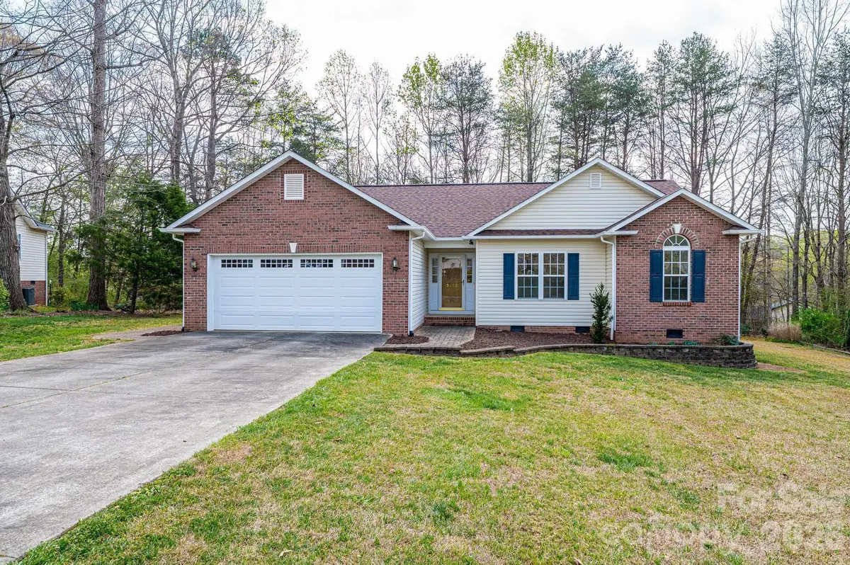 3410 Overbrook Drive, Conover, NC 28613 - #1