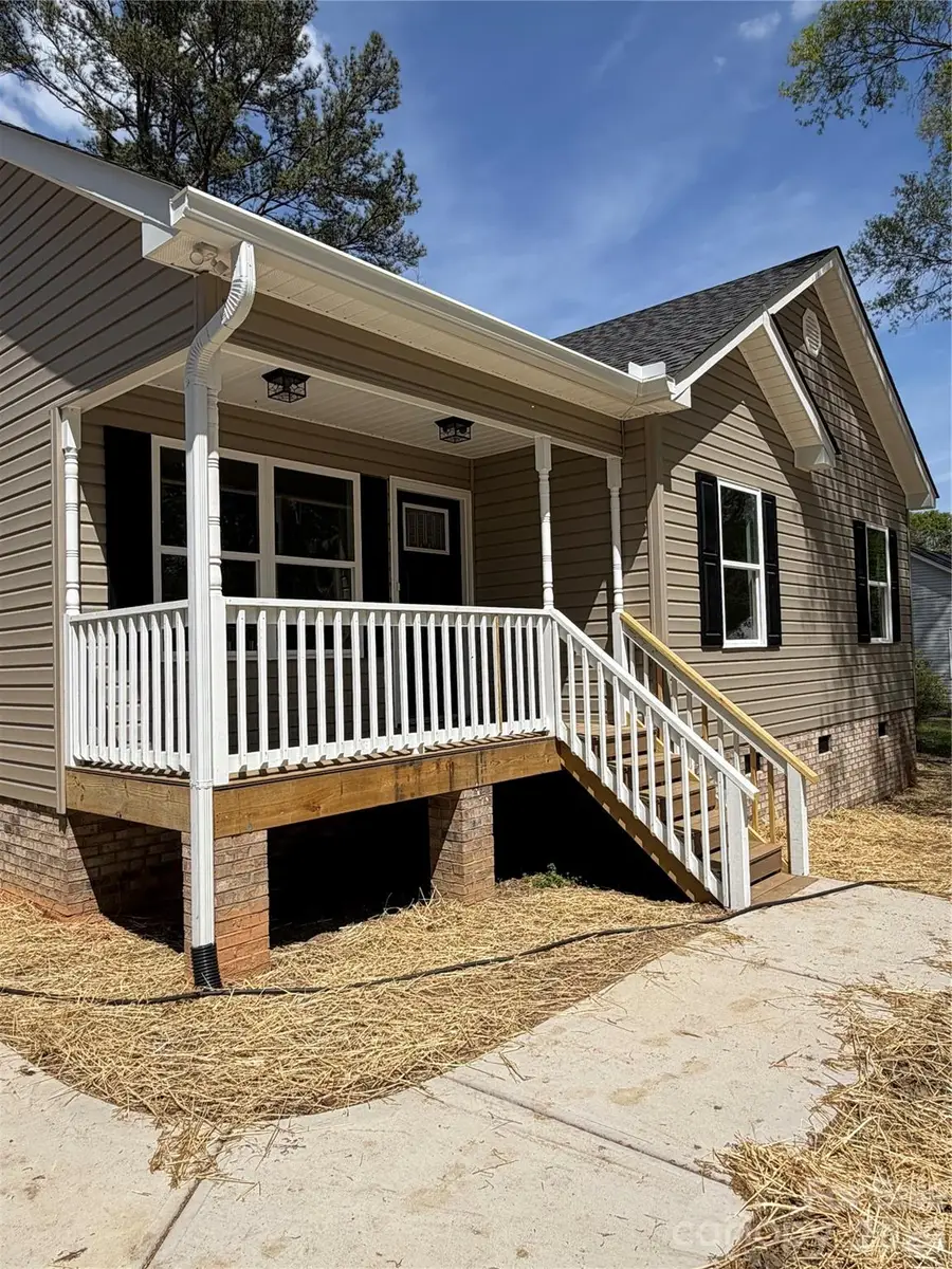 657 Still Street, Chester, SC 29706 - #2