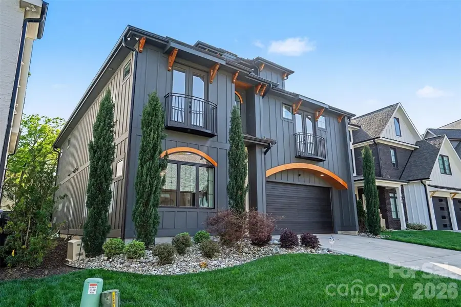 915 Laurel Creek Lane, Charlotte, NC 28211 - #2