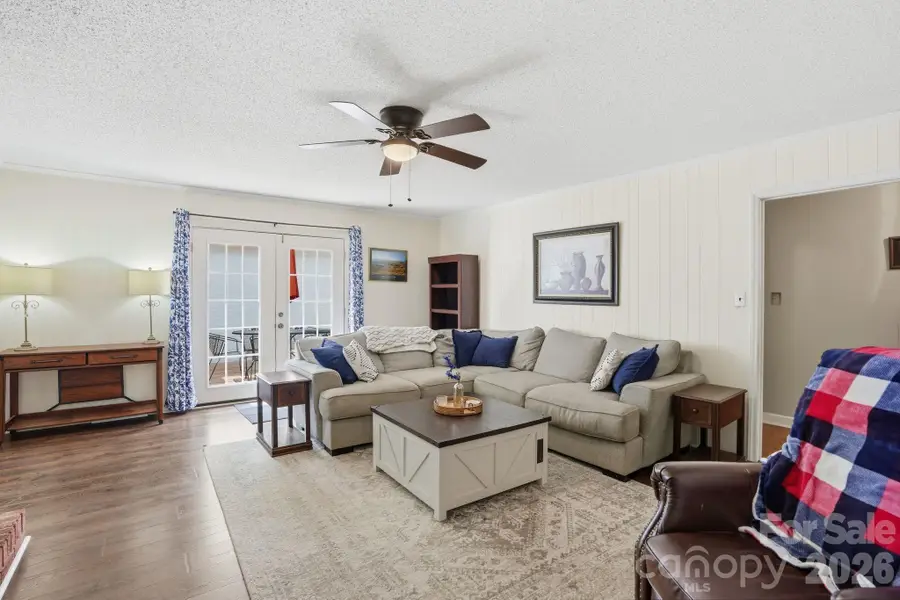 7245 Hopeton Road, Charlotte, NC 28210 - #3