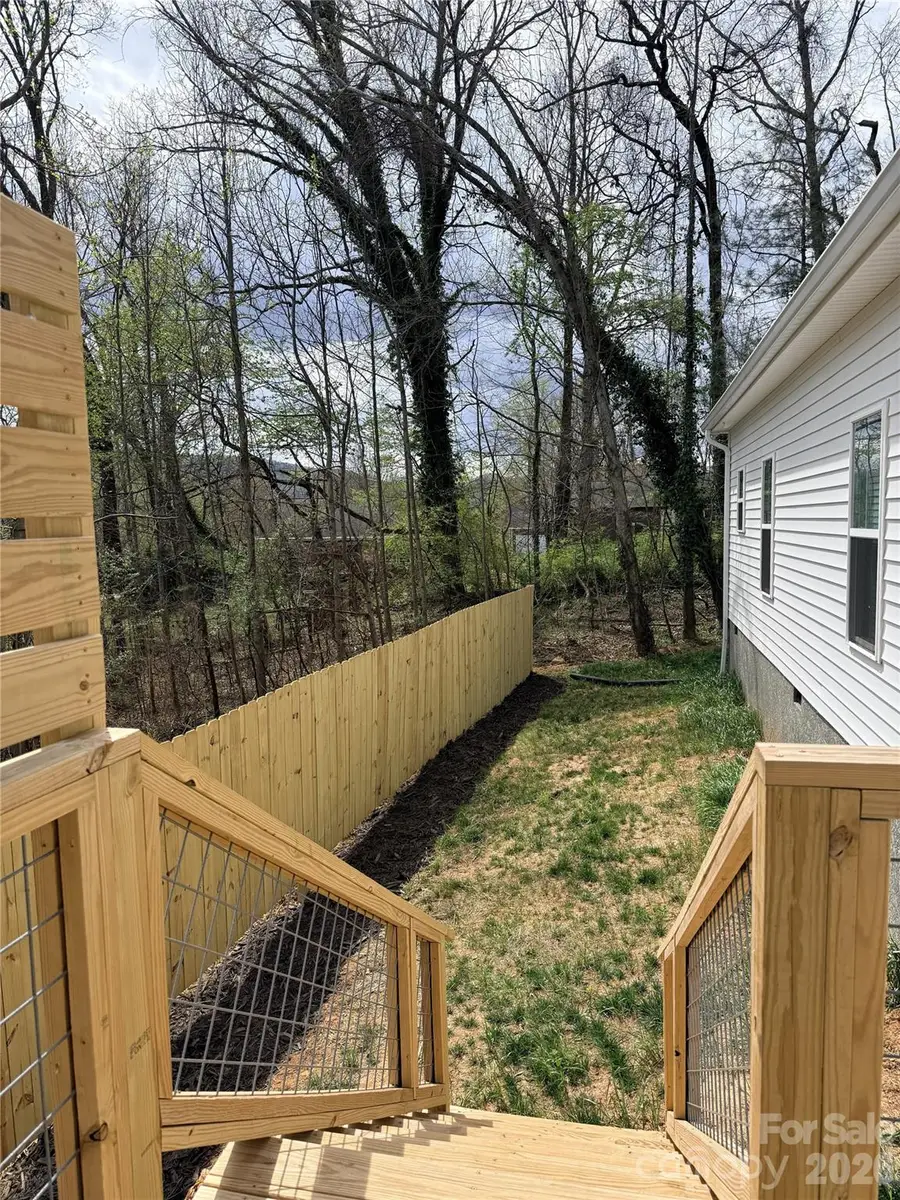 216 Lower Edgewood Road, Candler, NC 28715 - #2