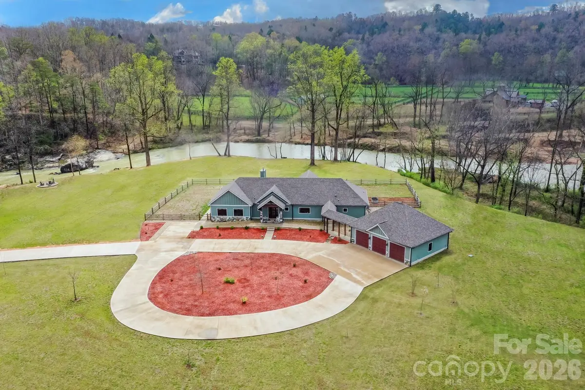 118 Mcowenben Pass, Lake Lure, NC 28746 - #1