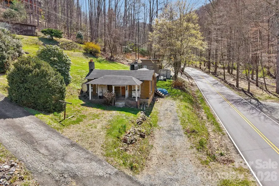 719 Camp Branch Road, Waynesville, NC 28786 - #2
