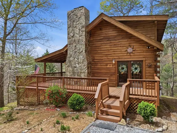 3455 Valley Drive, Lenoir, NC 28645