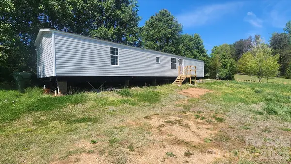 802 W 15th Street, Newton, NC 28658