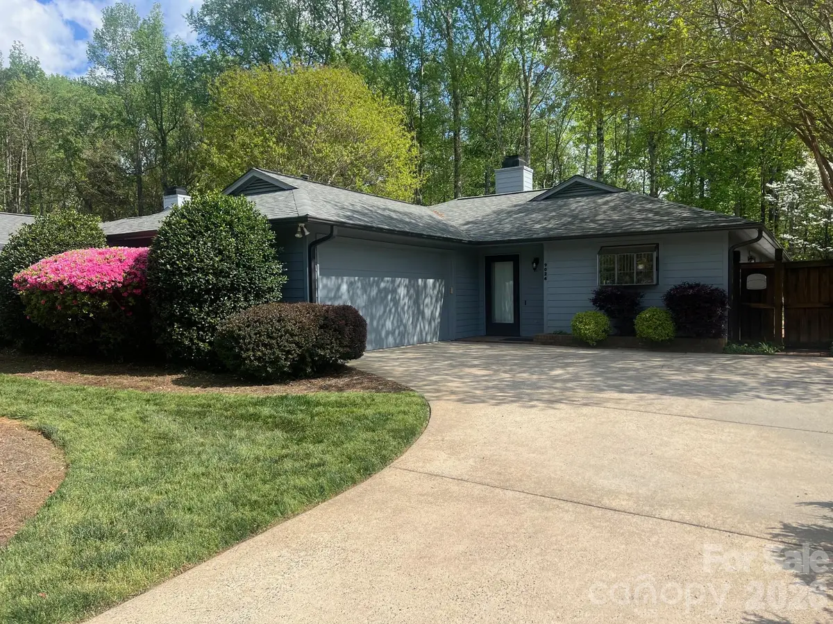 9024 St Lucia Lane, Charlotte, NC 28277 - #1