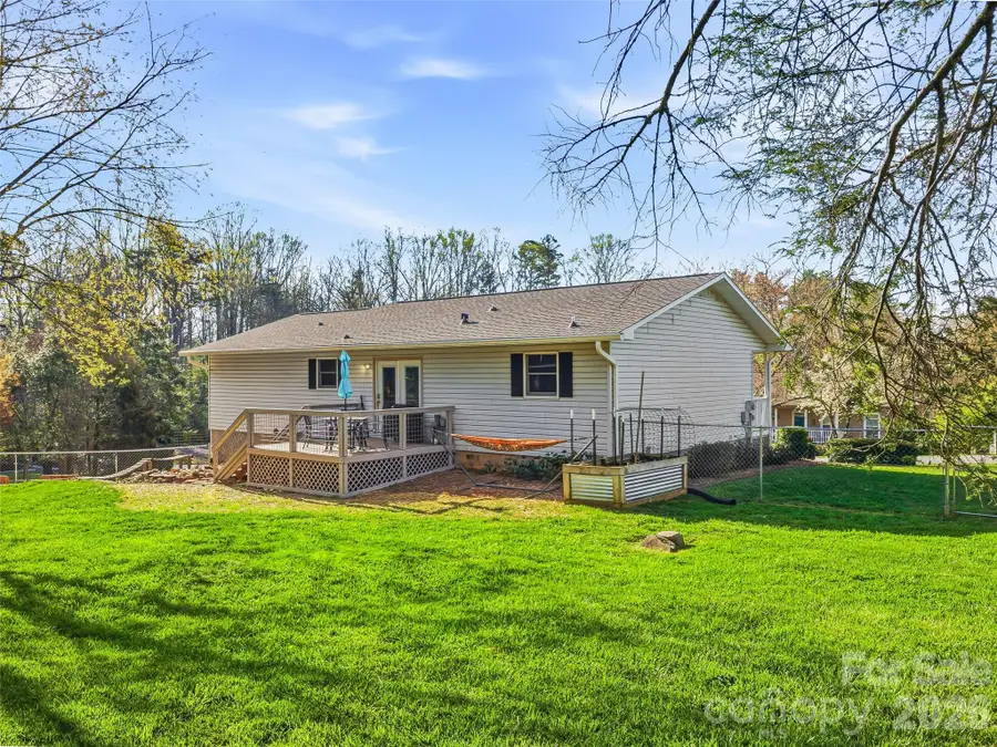 107 Edgewood Court, Arden, NC 28704 - #3