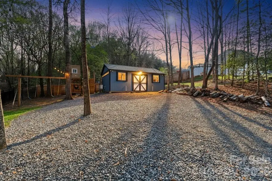 15 Emerson Court, Taylorsville, NC 28681 - #3