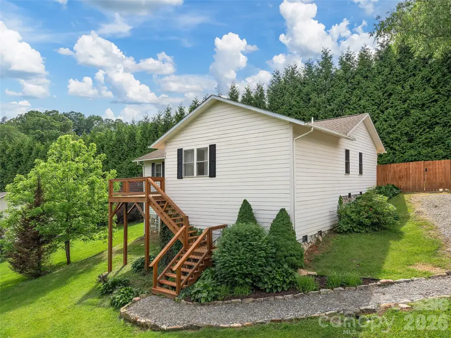 71 Midnight Lane, Waynesville, NC 28786 - #2