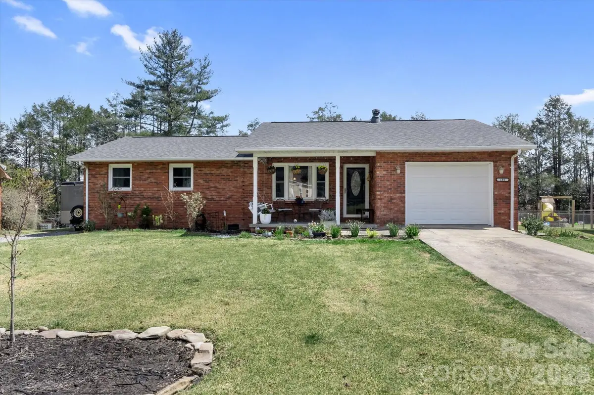 180 Fisher Road, Brevard, NC 28712 - #1