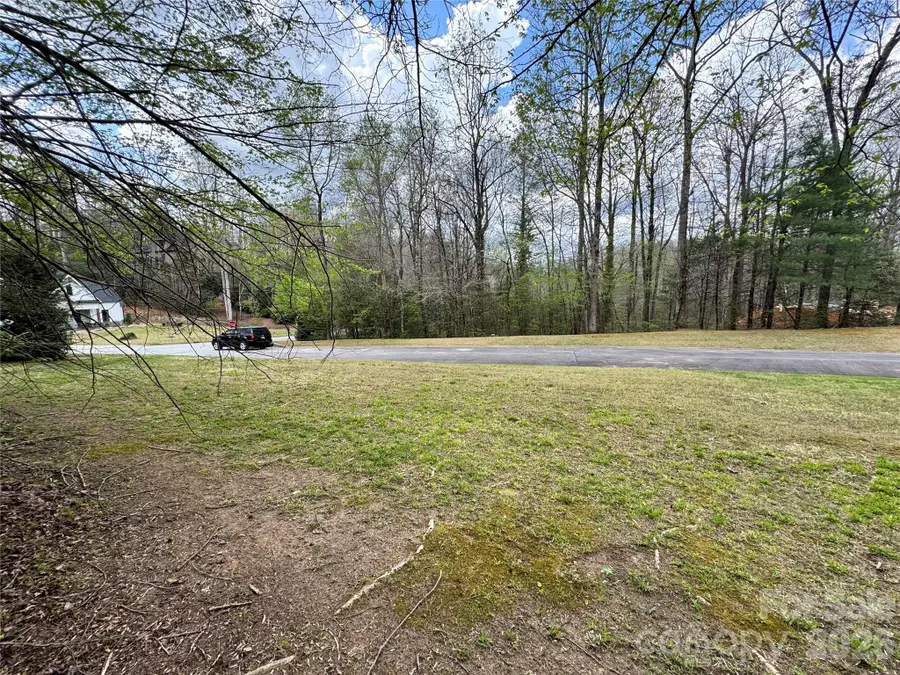 101 Autumn Leaves Way, Marietta, SC 29661 - #3