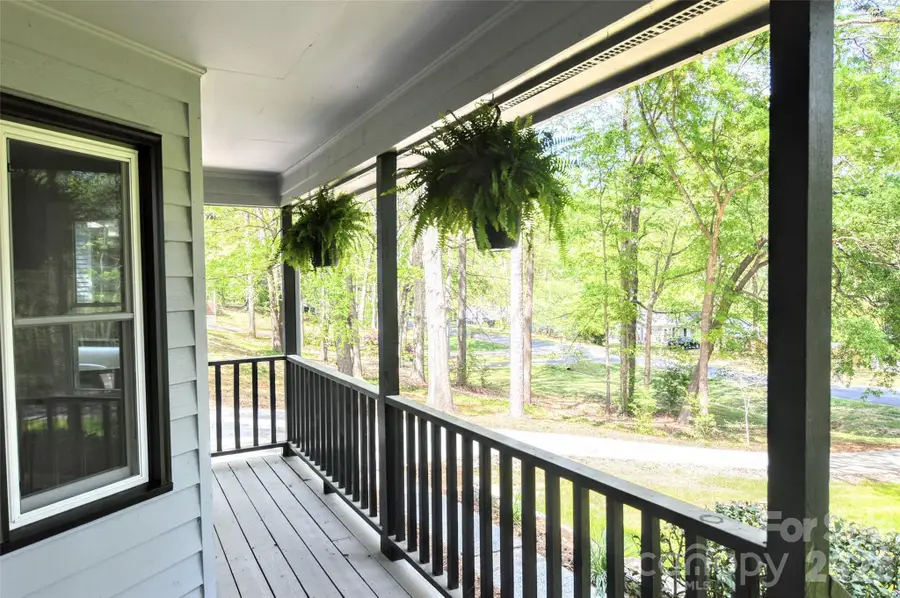 3916 Wonderland Drive, Matthews, NC 28104 - #3