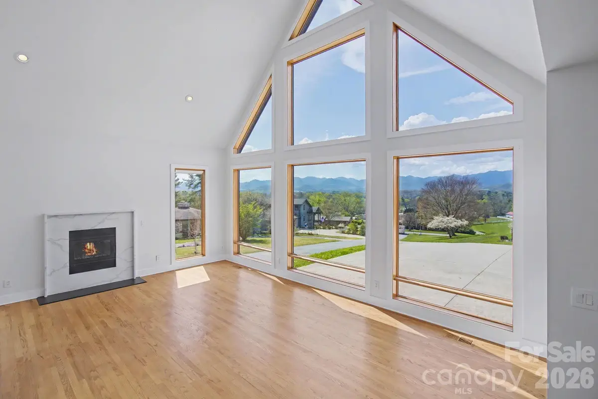 8 Nottingham Drive, Candler, NC 28715 - #1