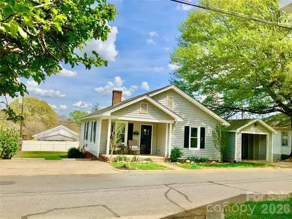 358 Woodlawn Avenue, Cramerton, NC 28032