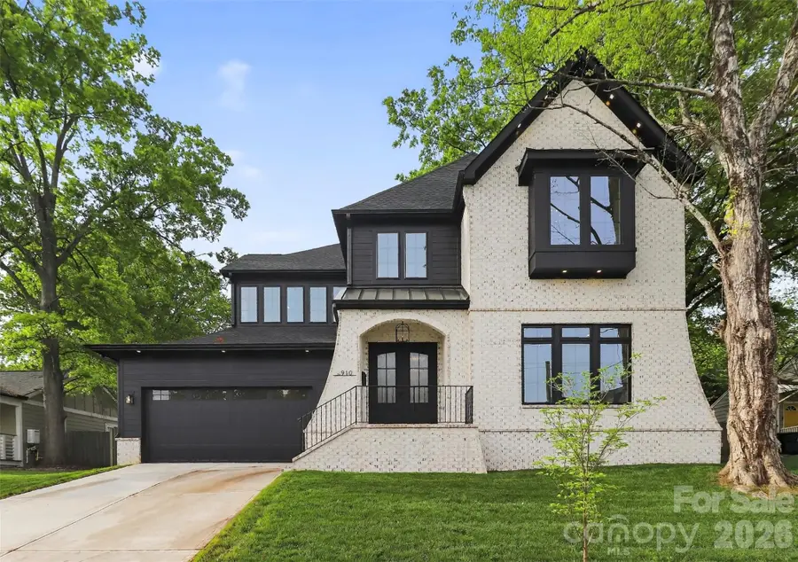 910 Everett Place, Charlotte, NC 28205 - #2