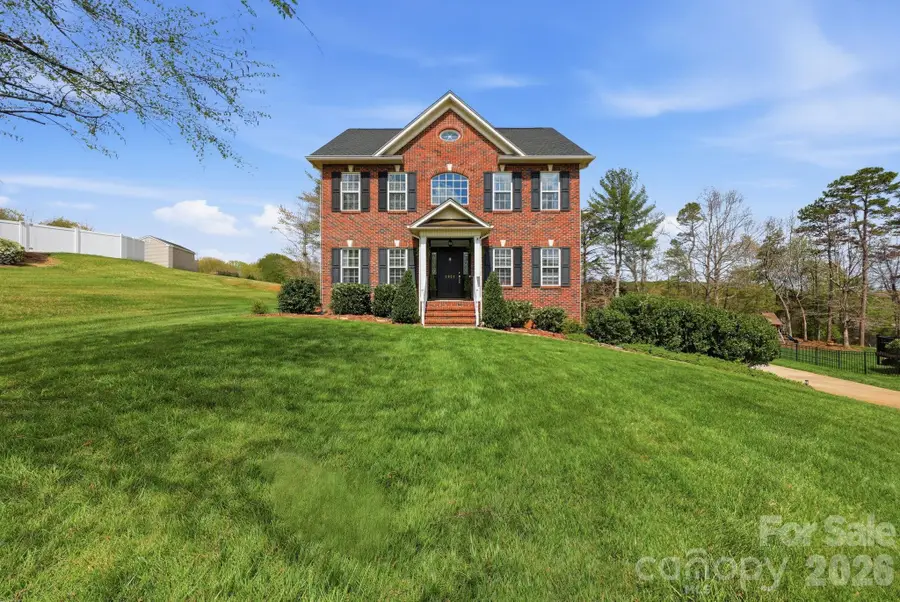 1951 46th Avenue Drive Ne, Hickory, NC 28601 - #2