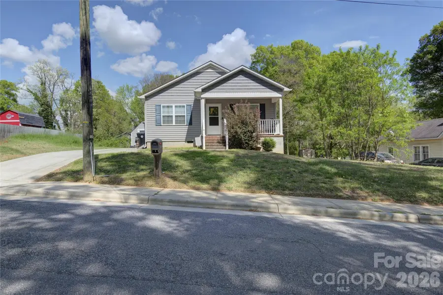 419 N Academy Street, Mooresville, NC 28115 - #2