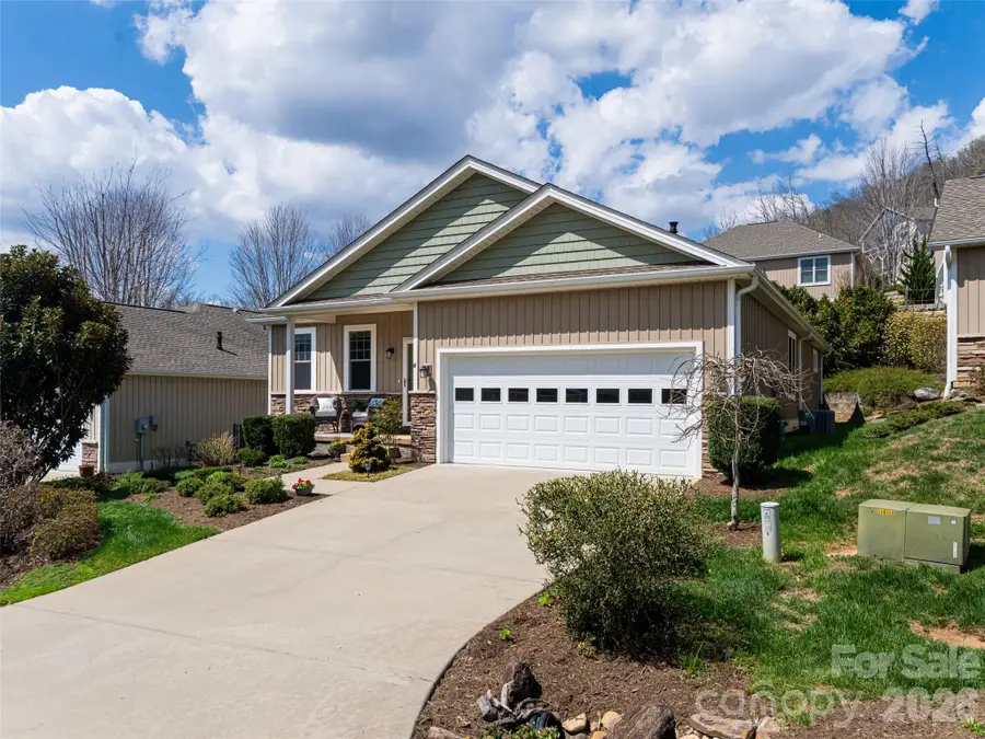 4 Nectar Way, Swannanoa, NC 28778 - #2