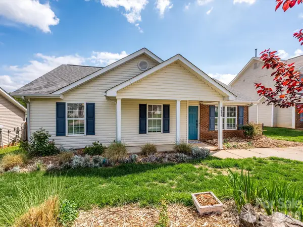 7036 Davis Forest Lane, Charlotte, NC 28262