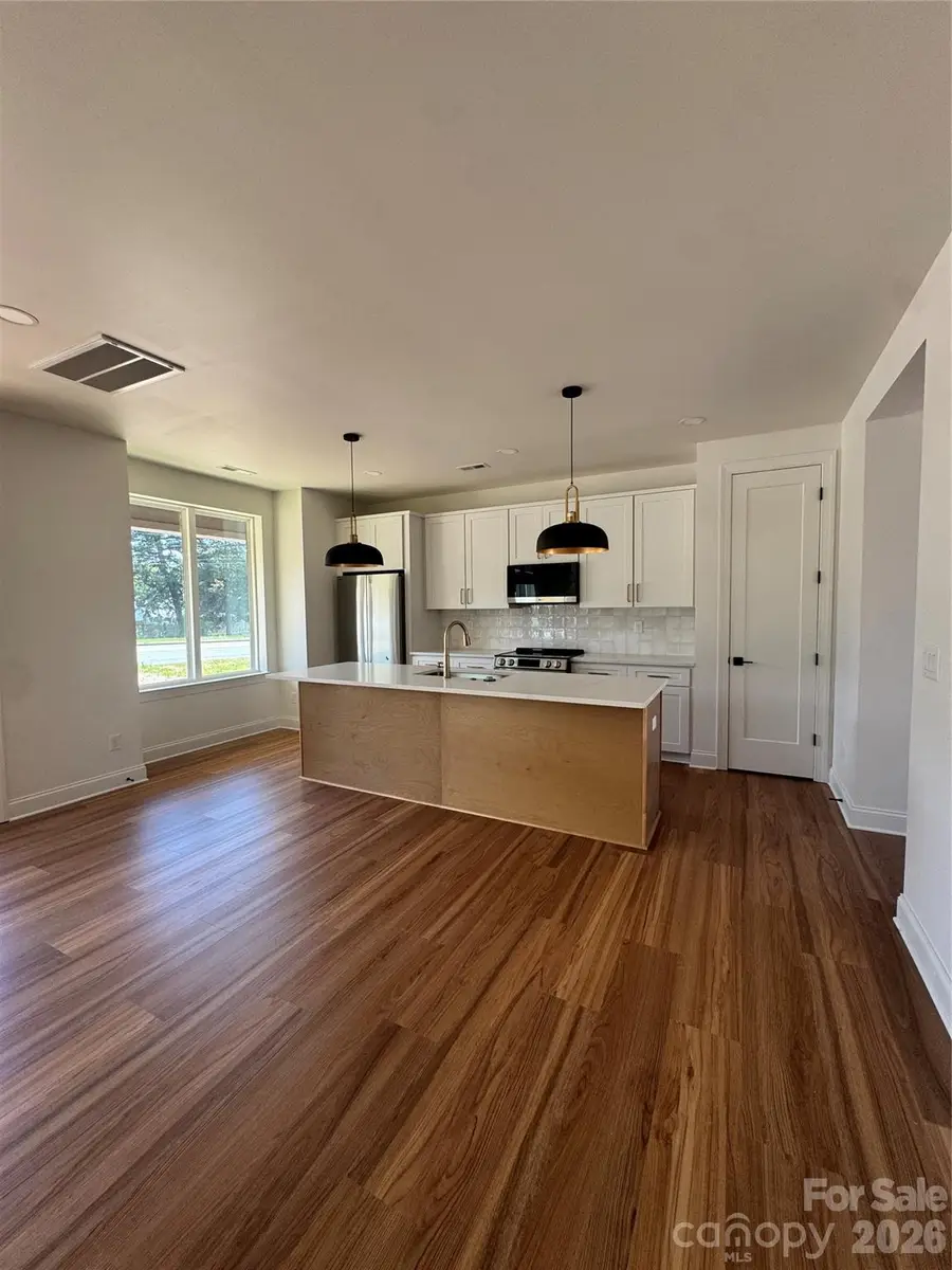 9020 Mount Holly Road, Charlotte, NC 28214 - #3