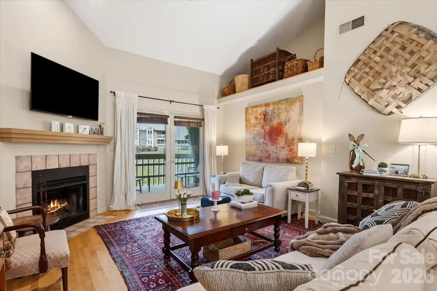 6 Willow Tree Run, Asheville, NC 28803 - #3