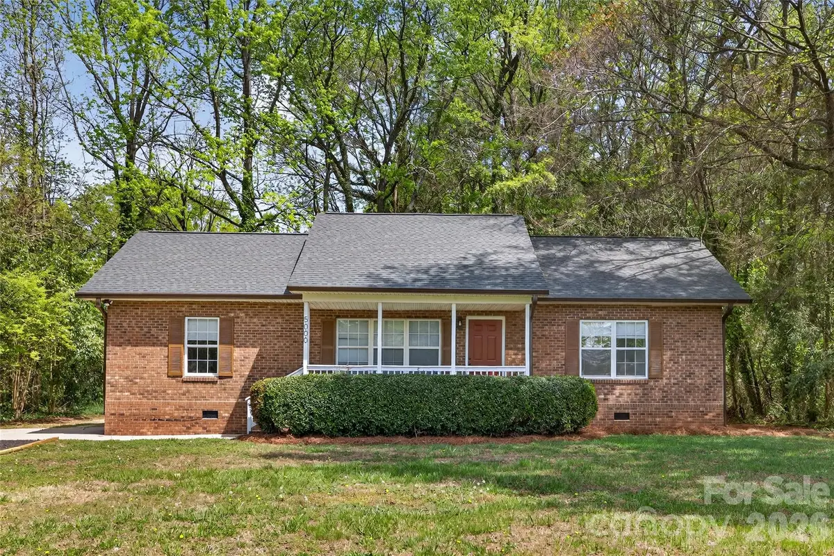 5000 Kerr Lane, Charlotte, NC 28216 - #1