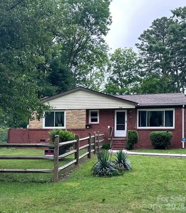 3960 Bristol Drive, Charlotte, NC 28208