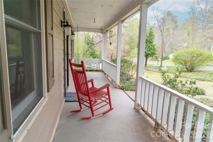 3153 Village Drive, Morganton, NC 28655 - #2