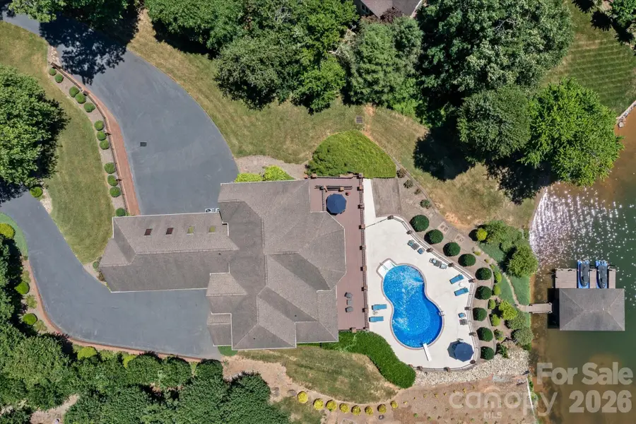 368 Players Ridge Road, Hickory, NC 28601 - #3