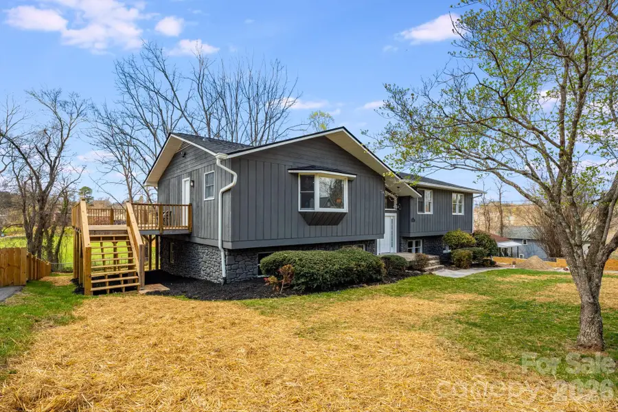 15 Kent Street, Asheville, NC 28803 - #2