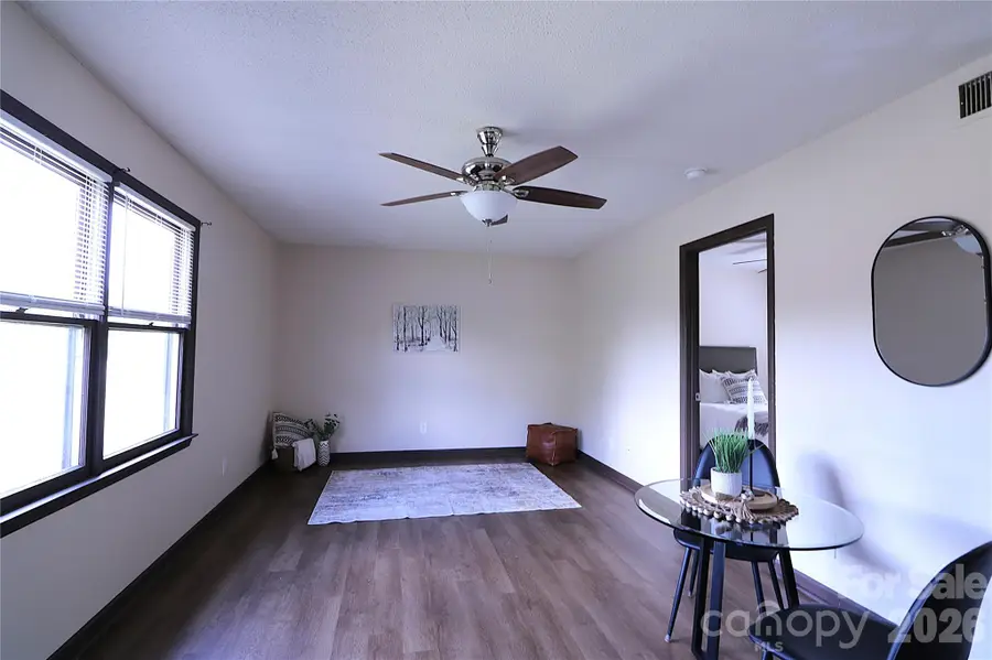 525 SW 12th Street Sw #29, Hickory, NC 28602 - #3