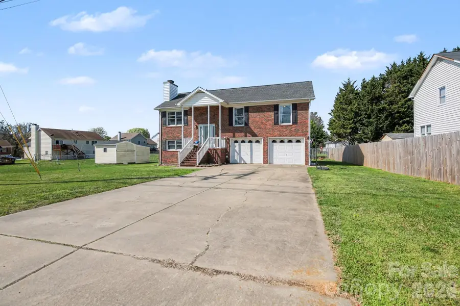 3904 Riverdale Road, Greensboro, NC 27406 - #3