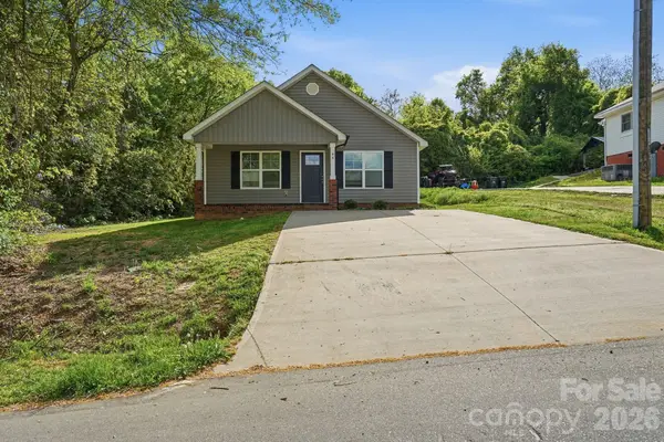 64 Hawthorne Street Sw, Concord, NC 28027