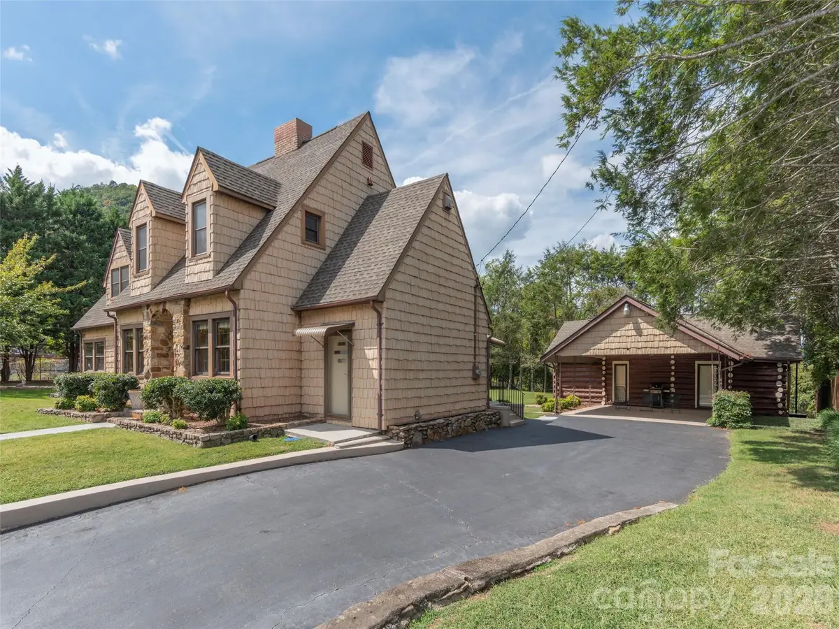 169 N Serpentine Avenue, Hot Springs, NC 28743 - #1