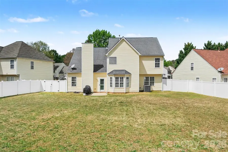 7720 Shiny Meadow Lane, Charlotte, NC 28215 - #2