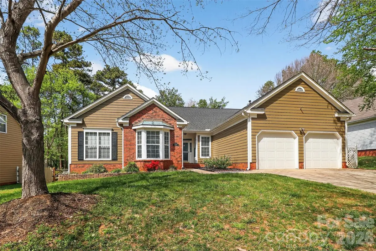 10631 Jardin Way, Charlotte, NC 28215 - #1