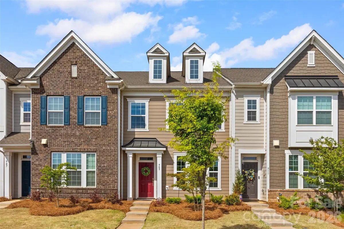 909 Cobbled Way, Fort Mill, SC 29715 - #1